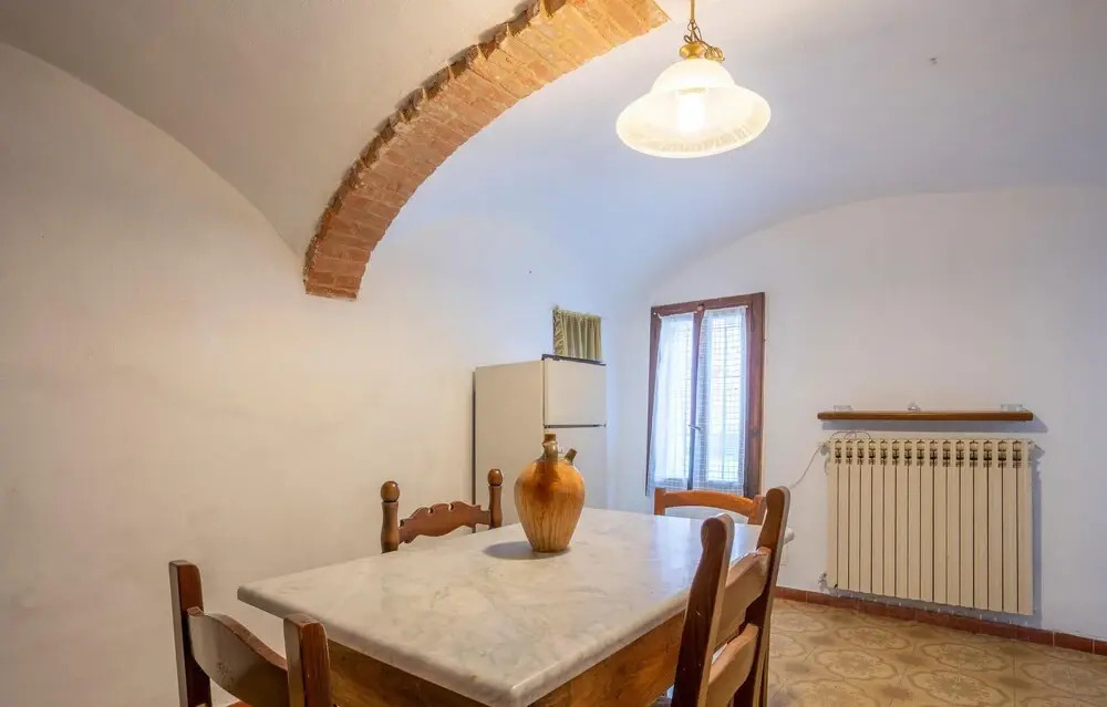 Beautiful Home in Vignale Monferrato With Wifi and 4 Bedrooms