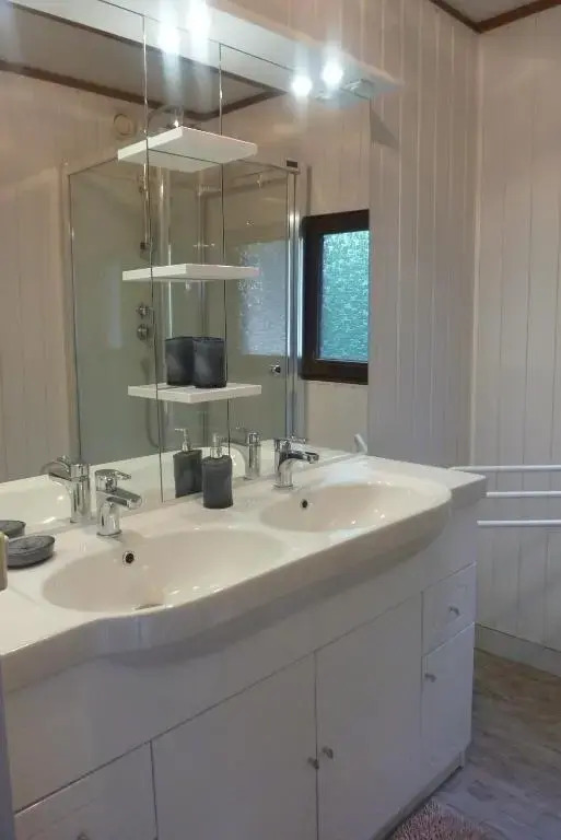 3 Gites - Relais Du Saussay Pertheville Ners