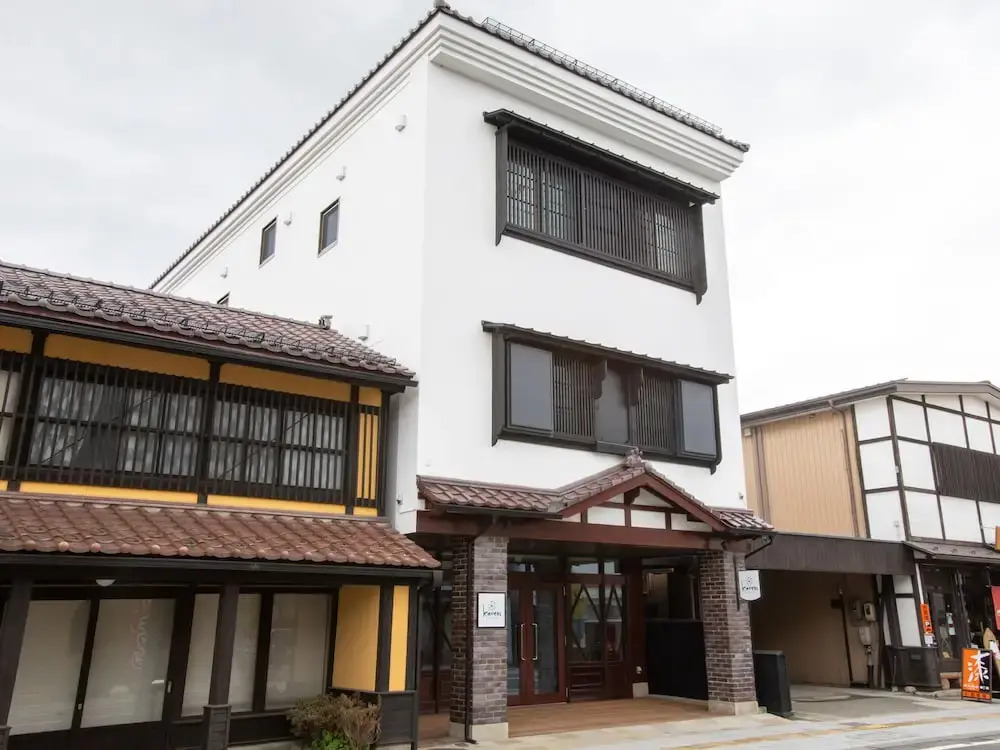 Kaien Hostel by OYO Rooms