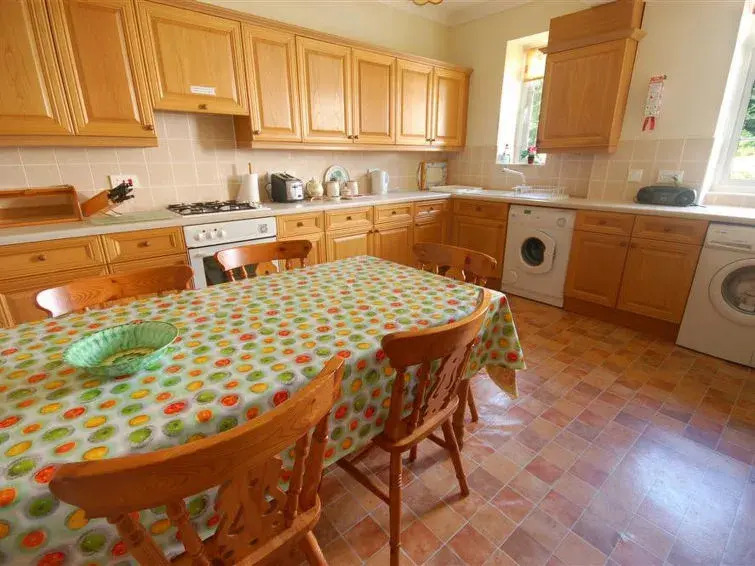 Holiday Home Bakery Cottage