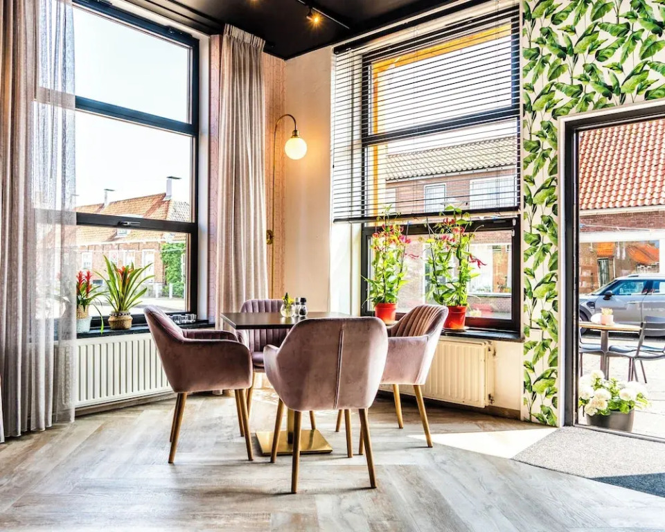 Boutique Hotel Charleys
