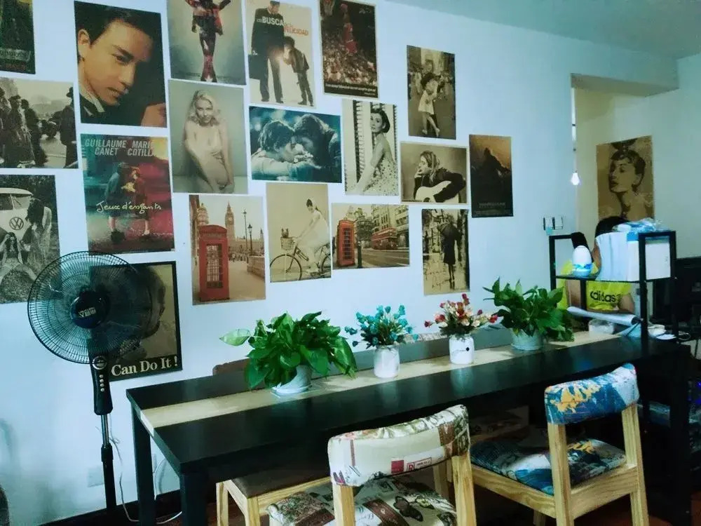 Shanghai Railway Station Hostel