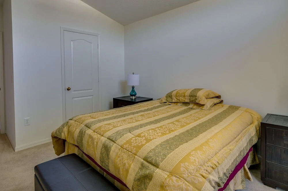 Cozy Zephyrhills Home - 6 Mi to Epperson Lagoon