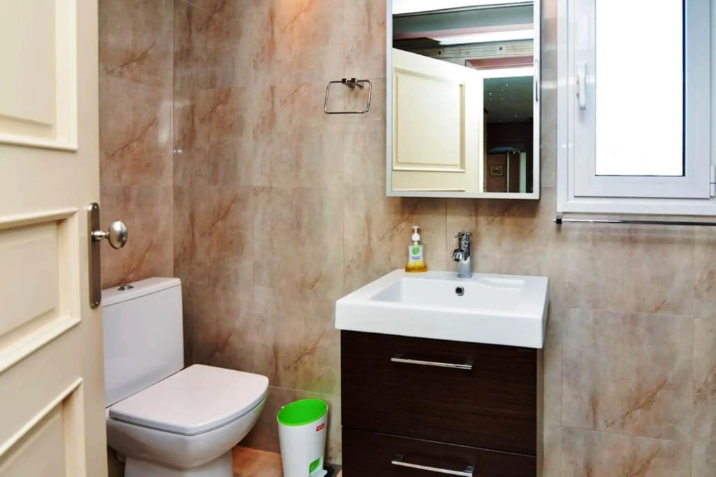 165 sm Penthouse Maisonette Apartment