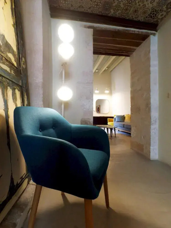 Sr-i754-giude36a1 - Ares Vintage Apartment