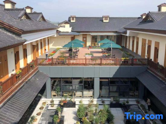 Yujingtai Hot Spring Hotel