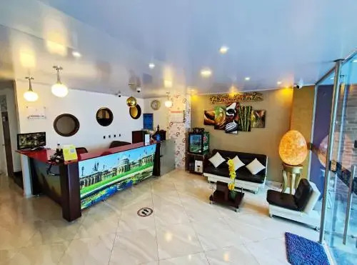 Hotel 80 Real
