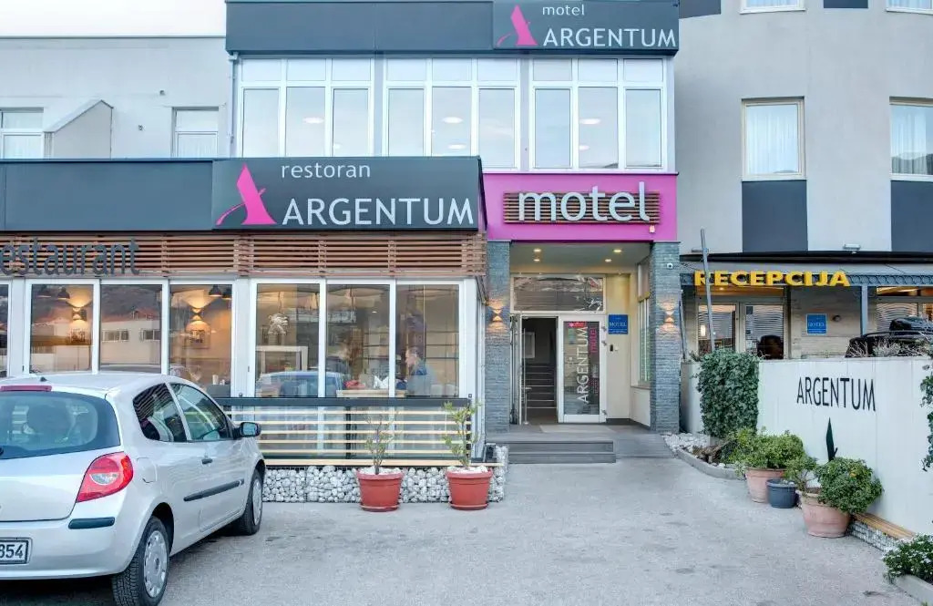 Hotel Argentum