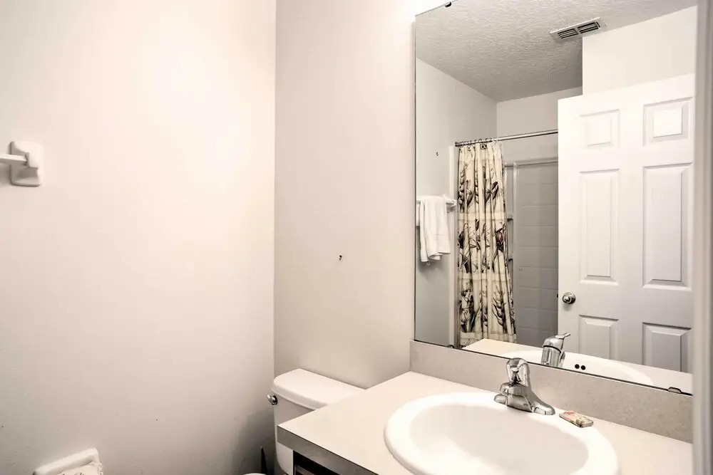 Davenport Getaway w/ Pool: 11 Mi to Disney Parks!