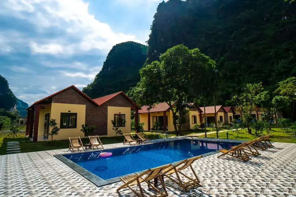 Trang An Retreat