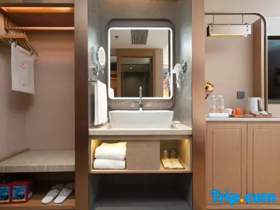 VIENNAHOTEL（The New Tianrun store on Beijing North Road Urumqi Tianshan Interational Airport）