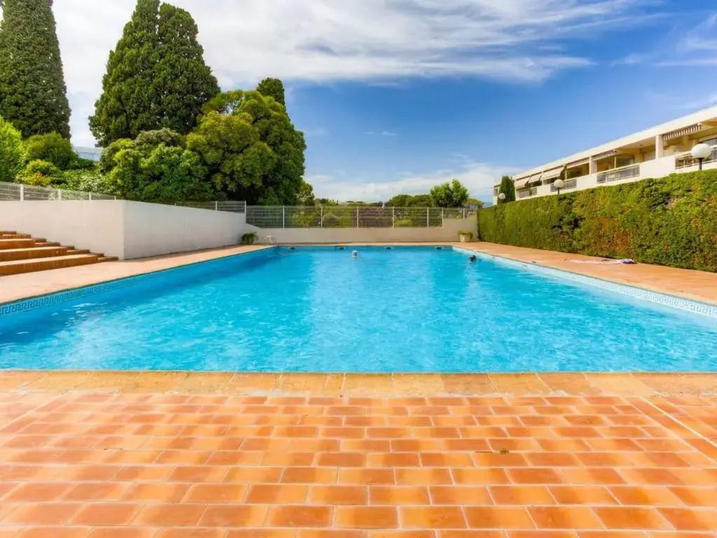 Appartement Antibes, 1 pièce, 3 personnes - FR-1-252-159