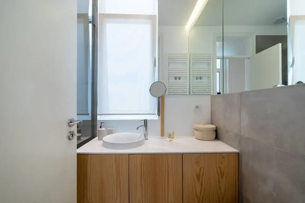 ALTIDO Charming 3BR home w/workspace&terrace by Intendente subway