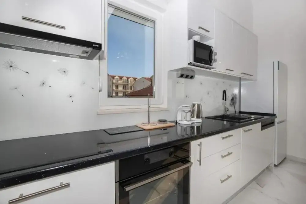 Apartments Jakov