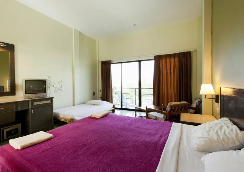 Baan Nitra Guesthouse