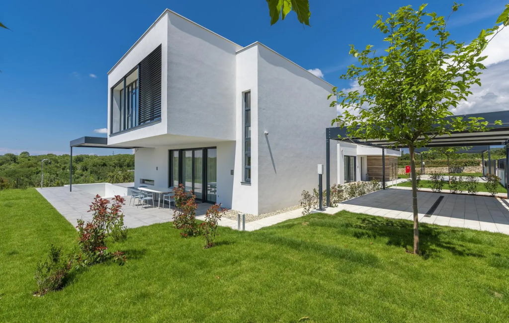 Noble 2 in Bale with 3 bedrooms and 3 bathrooms