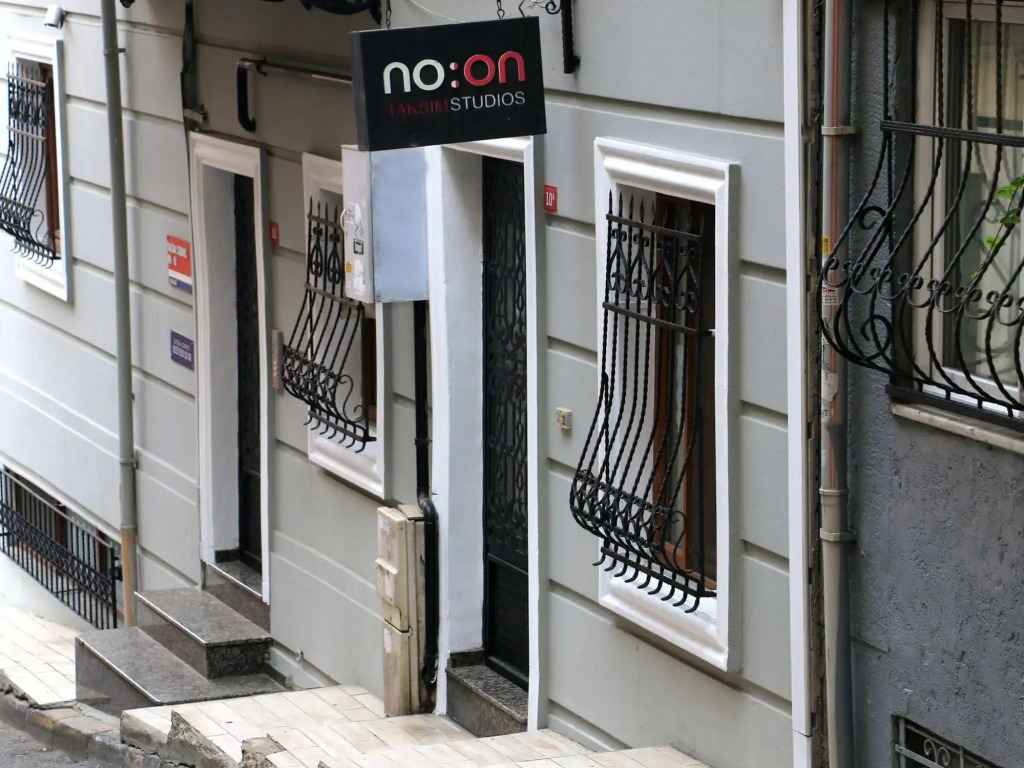 No. 10 Taksim Studios