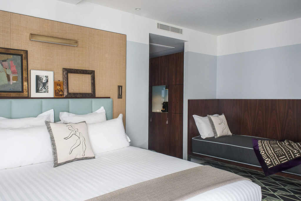 Hotel Eiffel Blomet