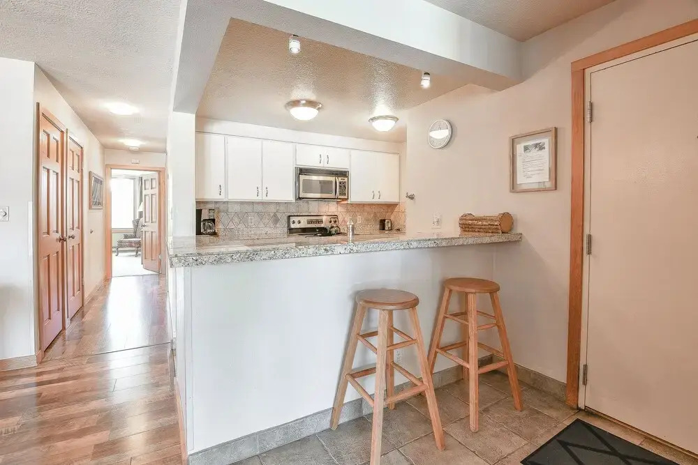 Lodgepole 2015 by SummitCove Vacation Lodging