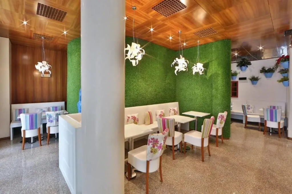Hotel Canon dOro