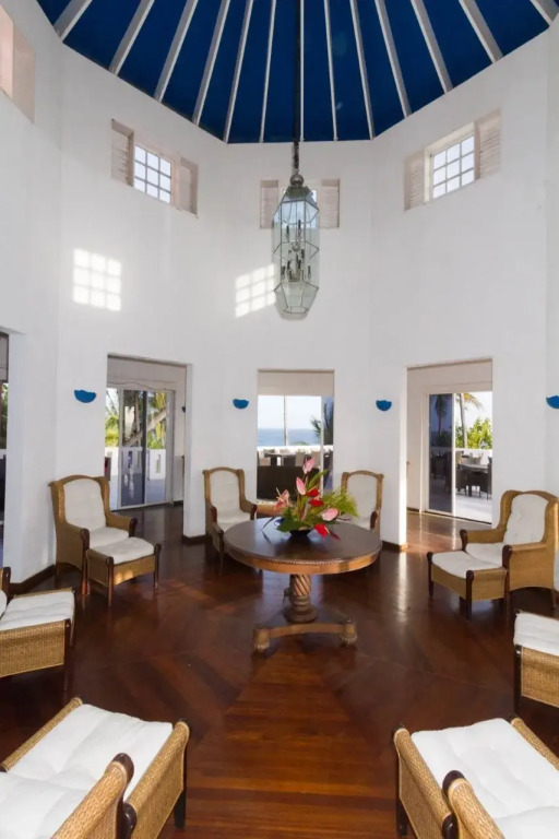 Blue Haven Hotel