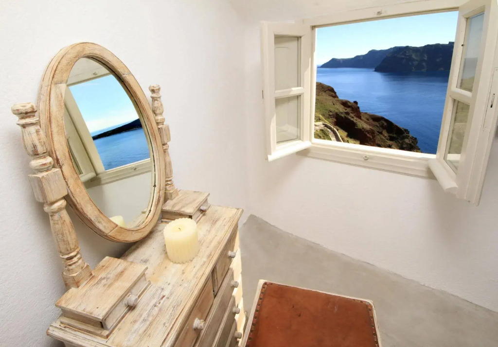 Oia Mare Villas