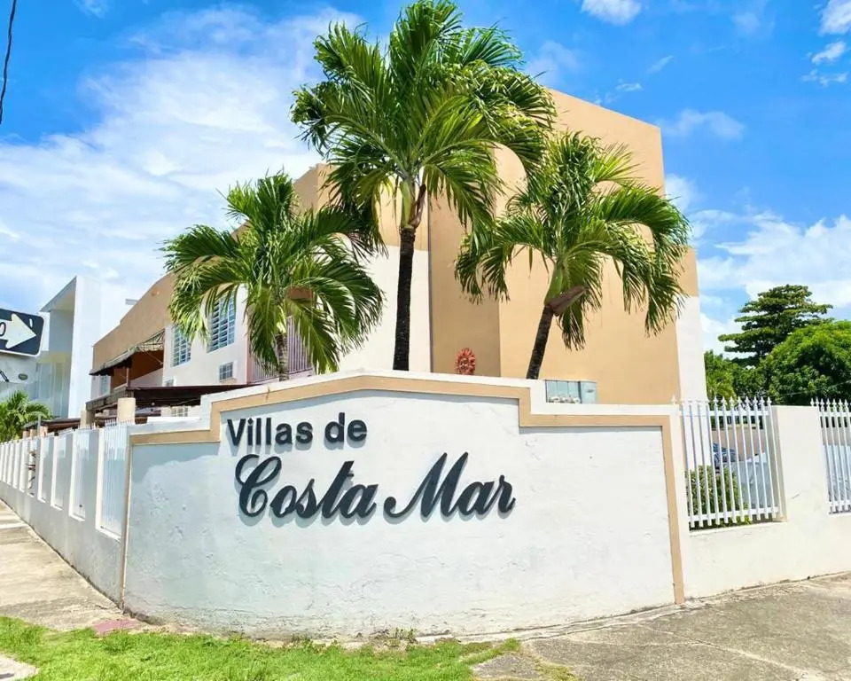 Tropical Breeze 2 Bed 2 Bath