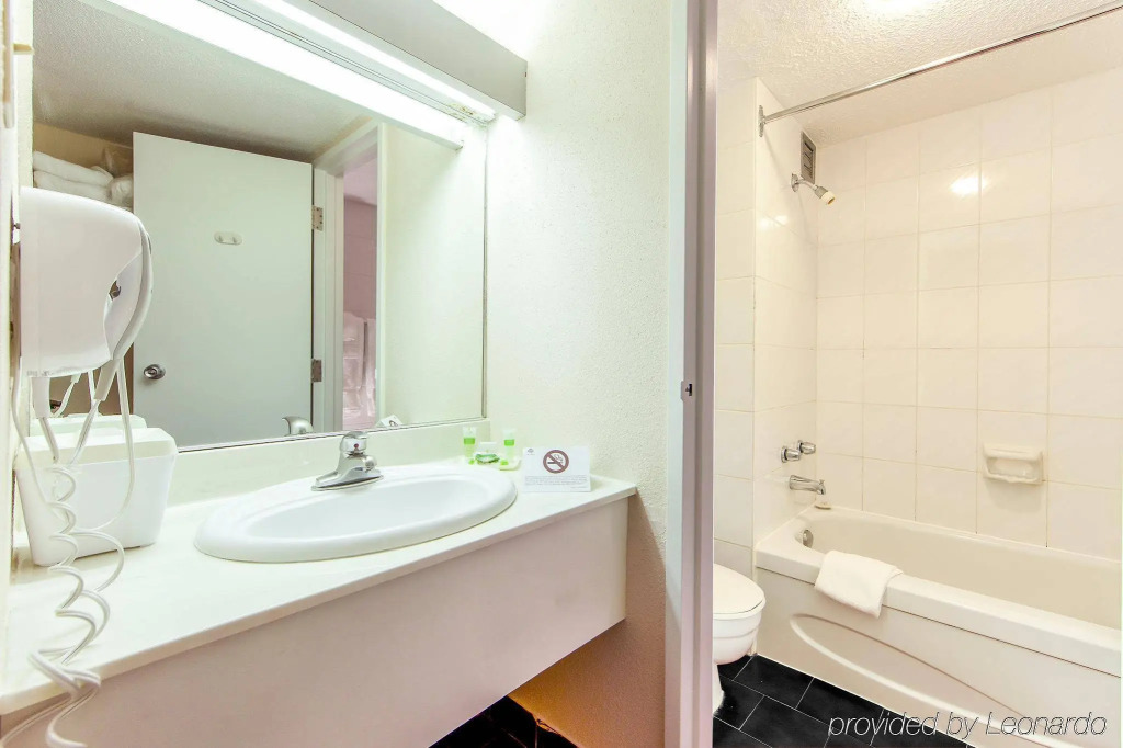 Hotel Universel Montréal