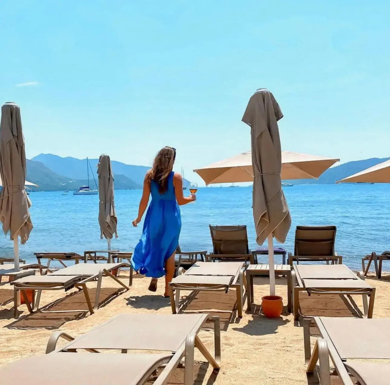 Yeshill Beach Hotel