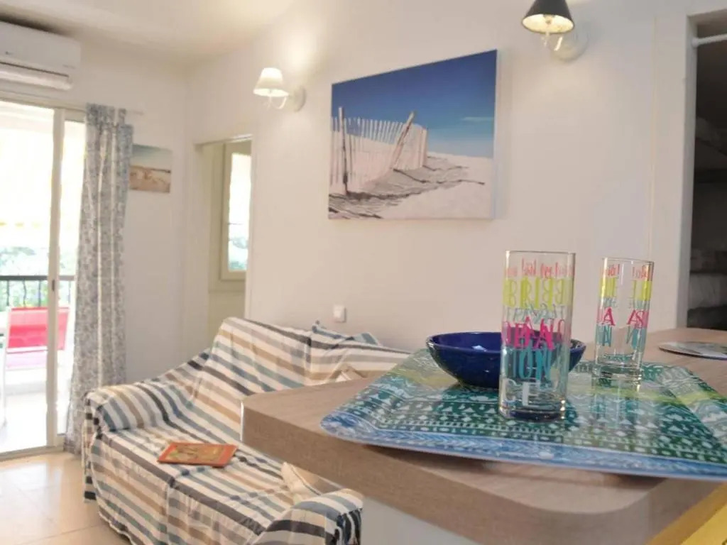 Appartement Sainte-Maxime, 2 pièces, 4 personnes - FR-1-226-304