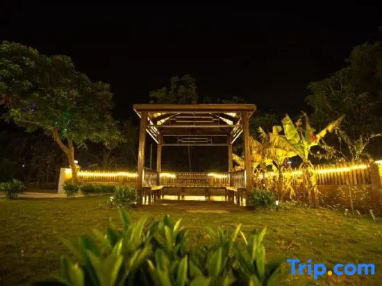 Weizhou Island Muzisu Inn (Wucaitan Branch)