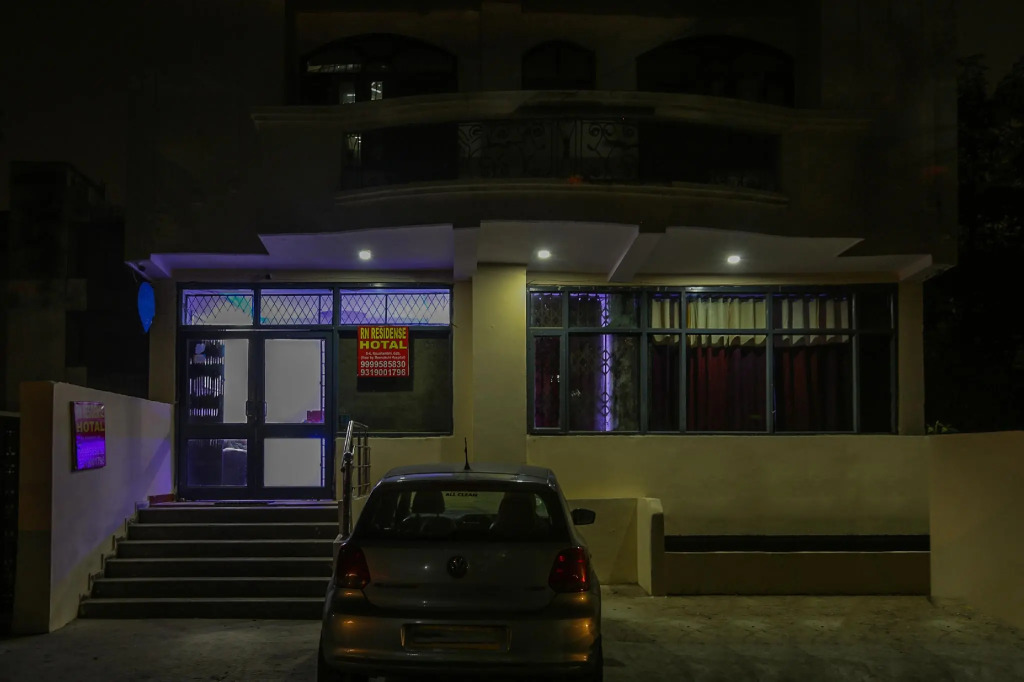 OYO 84319 Hotel RN Residency