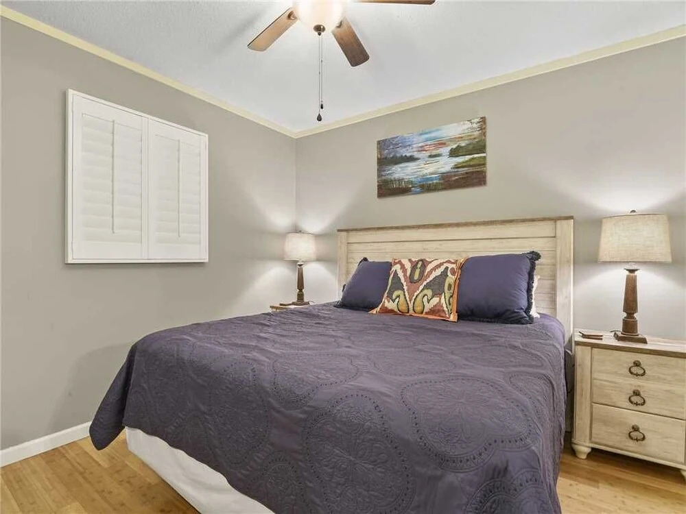 Beach & Tennis Admirals Row 320 - Two Bedroom Condo