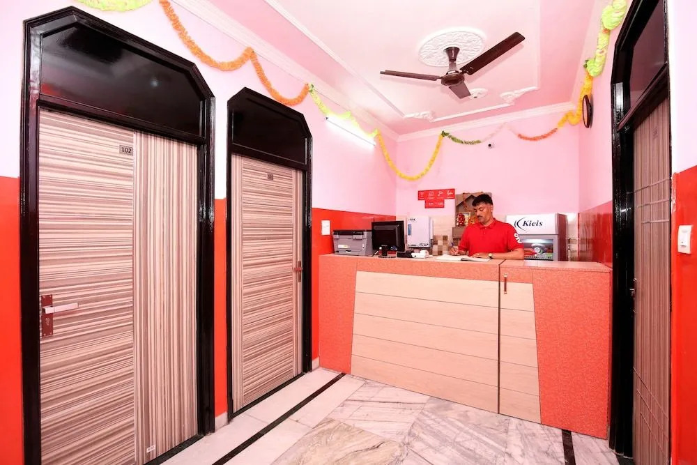 OYO 16715 Hotel City Luxury 45