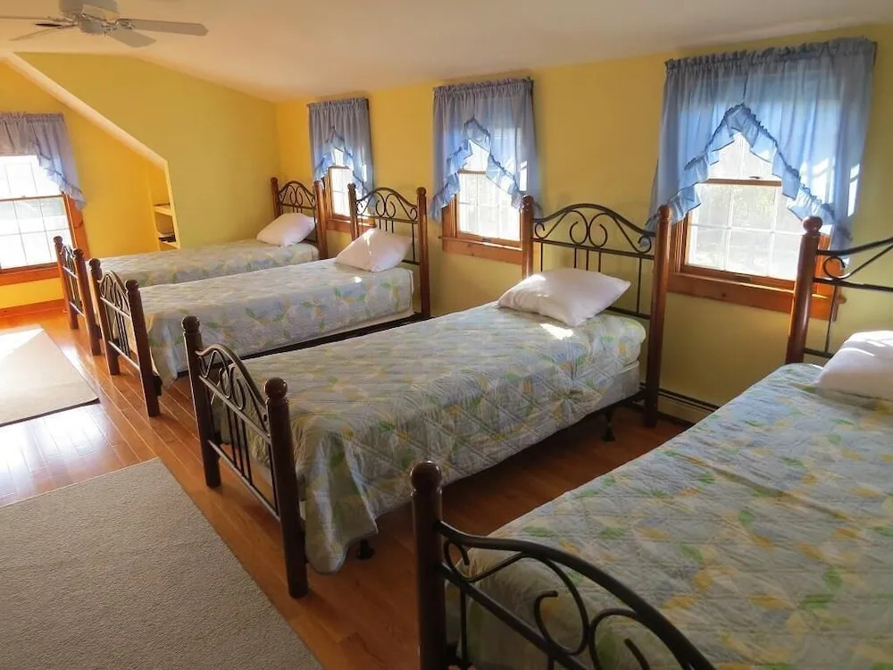 35 John Street - Four Bedroom House