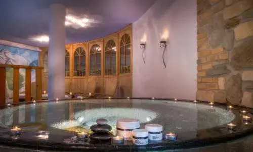 Hotel Madonnina Resort And Wellness