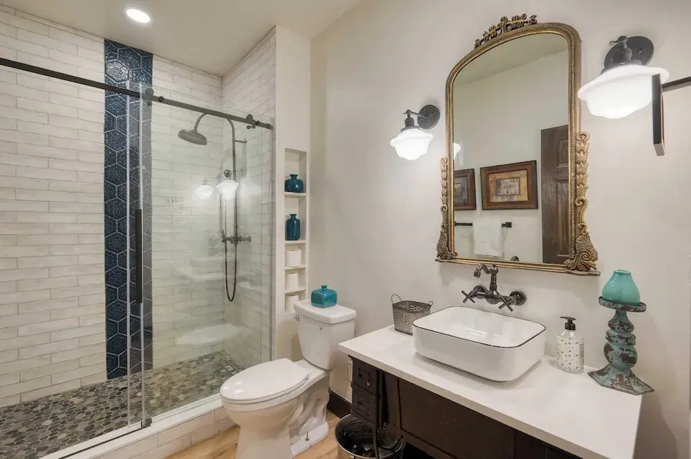 Winterhaven Estate by Avantstay Sleeps 19 Guests Mountain Compound w/ Views, Firepit, Hot Tub