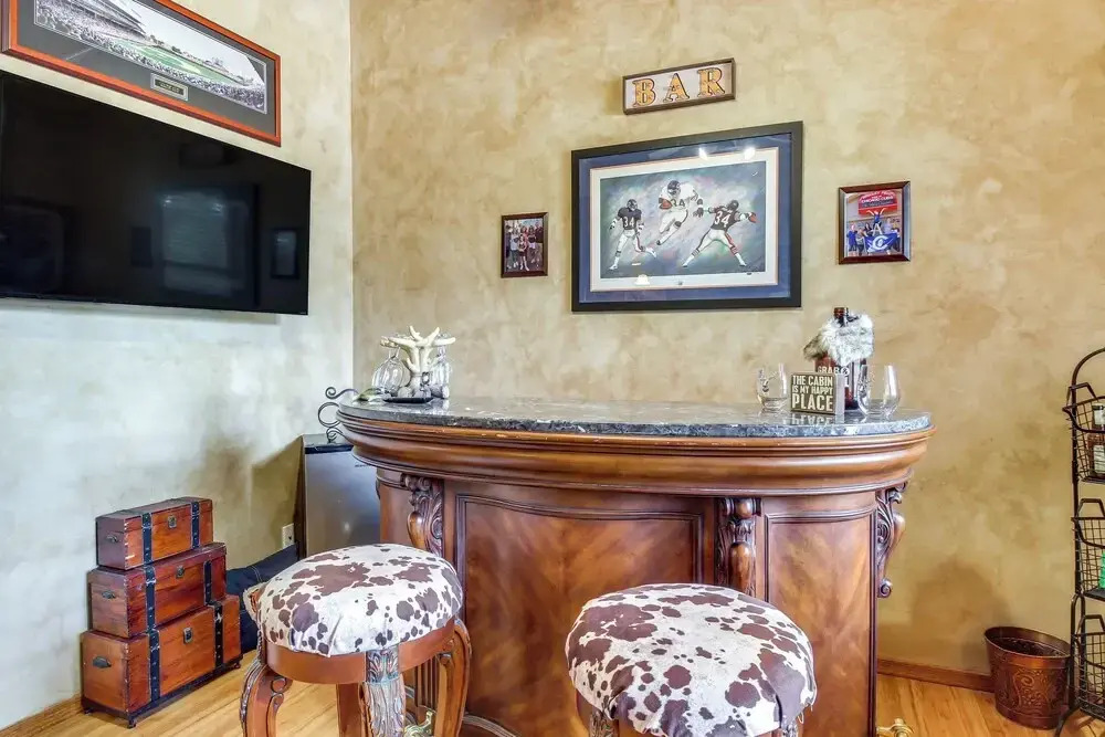 Outdoor Oasis: Family-friendly Cabin in Show Low!