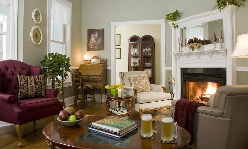 The Maple Leaf Inn