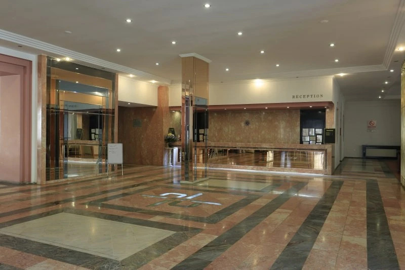 Izethan Hotel