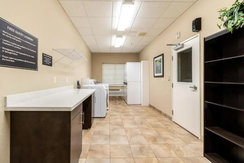 Candlewood Suites Portland Airport by IHG