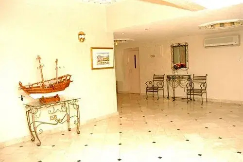 Nuzha Hotel Apartments
