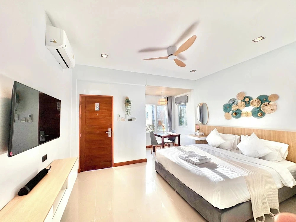 Harmonia Residence Naiharn Phuket