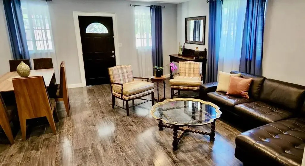 Gateway at Eagle Rock, LA- sleeps 6