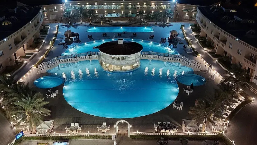 Al Salam Grand Hotel & Resort