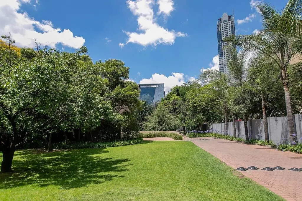 Majuba Place Sandton Executive 1 Bedroom