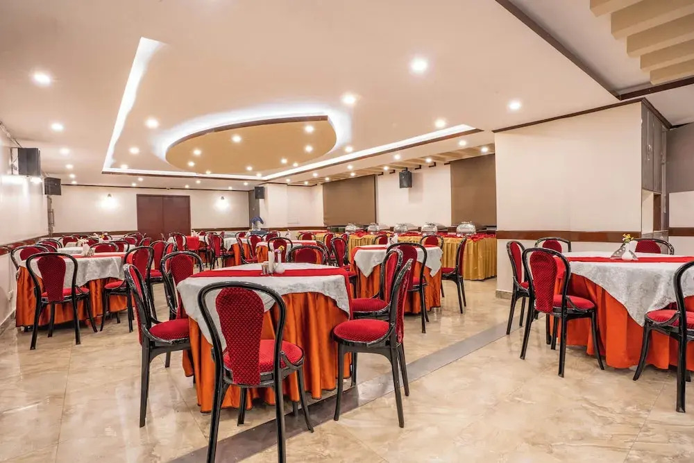 Yashshree Jai Hotel & Banquet