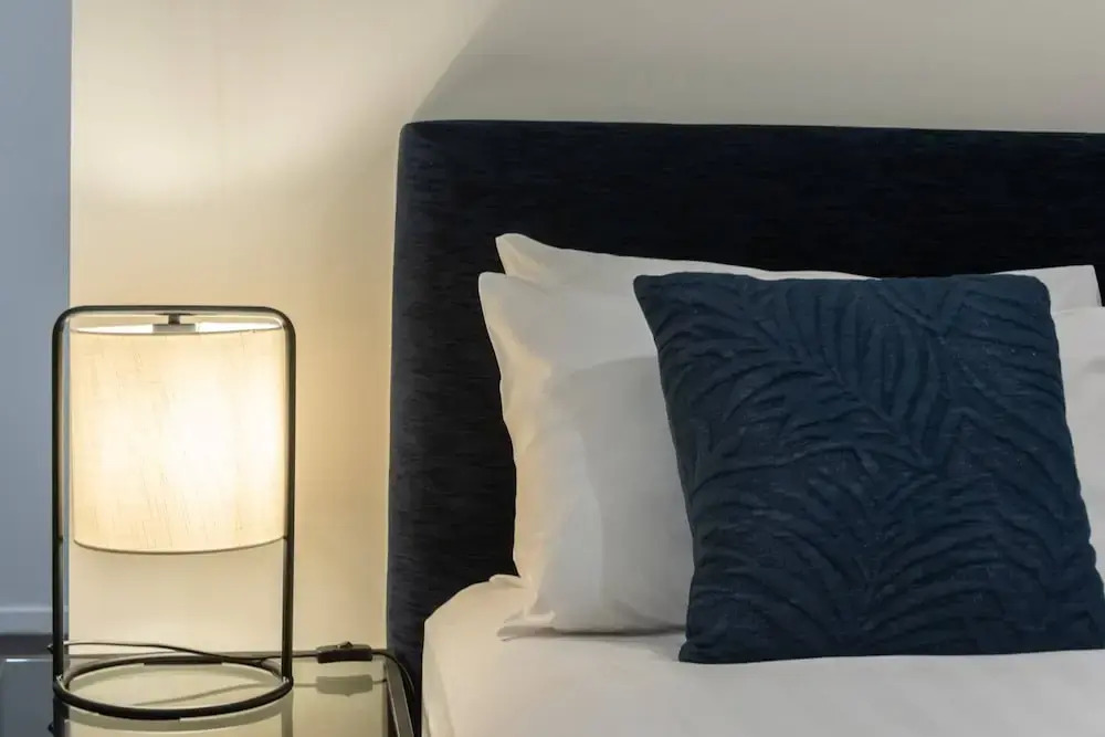 Spacious CBD Apt in the Heart of Melbourne