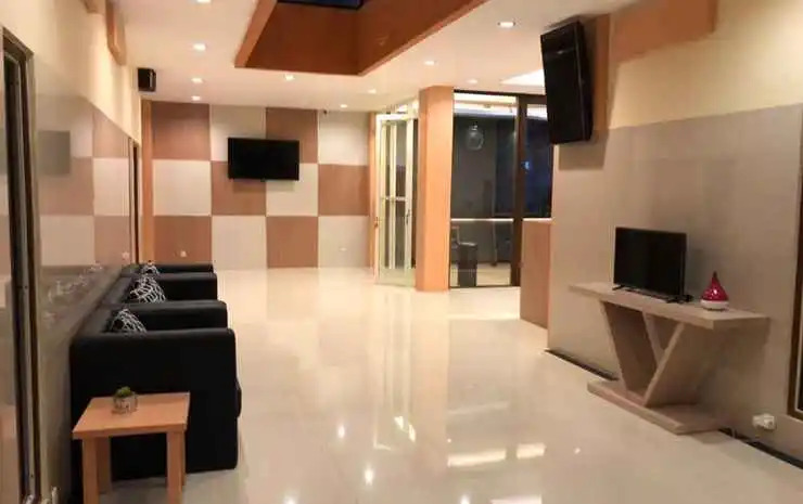LCR HOTEL