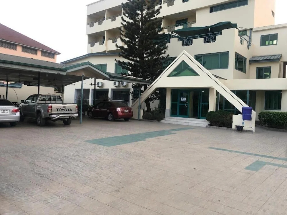 Korkdam Hotel